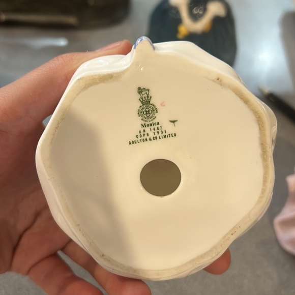 Royal Doulton “Monica” - Picture 2 of 6